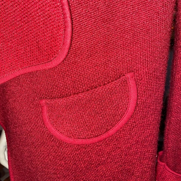 Sweater - Picture 8 of 8